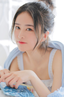 桃桃多肉任落佳